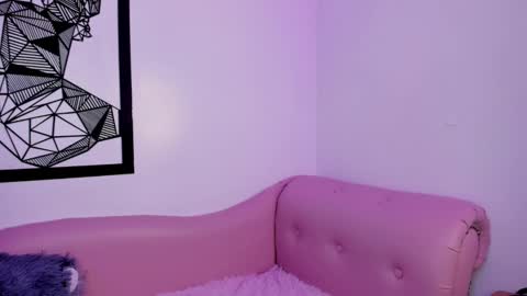 Snapshot of anniie_evans1 chatting on February 26, 2025, 8:11 pm Annie Evans online show from February 26, 2025, 8:11 pm