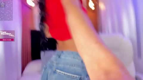 Annie Evans  online show from April 6, 2026, 3:02 pm