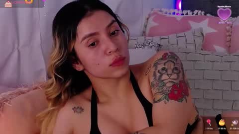 Antonella Lee online show from October 19, 2025, 2:01 am