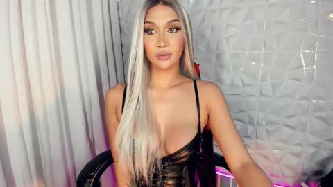 Snapshot of anntonia_porsild_xxx chatting on March 2, 2026, 7:21 pm anntonia_porsild_xxx online show from March 2, 2026, 7:21 pm