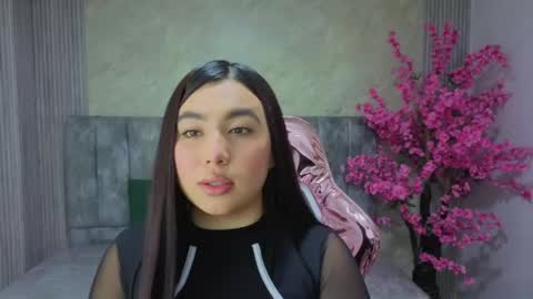 Anny  online show from May 12, 2026, 12:57 pm