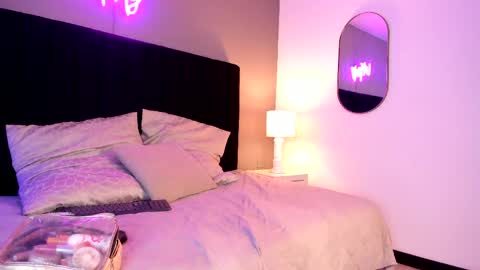 ANNY online show from March 31, 2026, 11:43 am