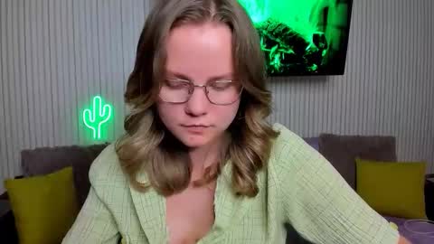 anny_love_you online show from November 10, 2025, 6:40 pm