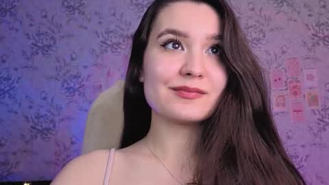 Annie online show from November 11, 2025, 6:41 pm