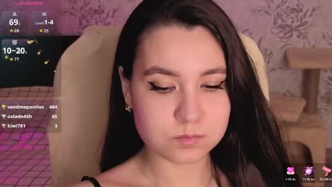 Snapshot of anny_shine chatting on May 15, 2026, 11:56 pm Annie online show from May 15, 2026, 11:56 pm