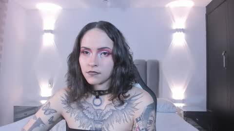 AnnyT online show from January 14, 2026, 10:25 pm