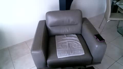 anoaklawnguy online show from May 10, 2026, 12:43 pm