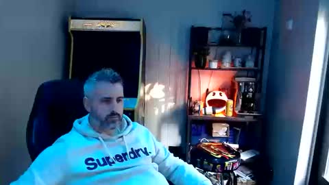 anonymousblokeuk online show from September 22, 2025, 8:16 am