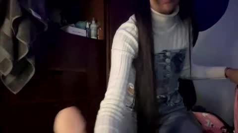 Snapshot of anotella_aa chatting on November 28, 2025, 5:21 am anotella_aa online show from November 28, 2025, 5:21 am