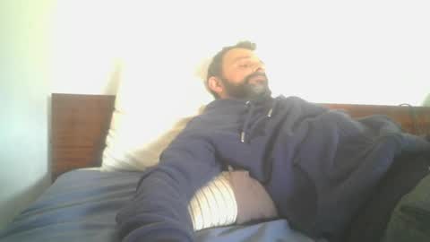 Snapshot of ansreramso chatting on February 9, 2025, 3:23 pm Lower chakra online show from February 9, 2025, 3:23 pm