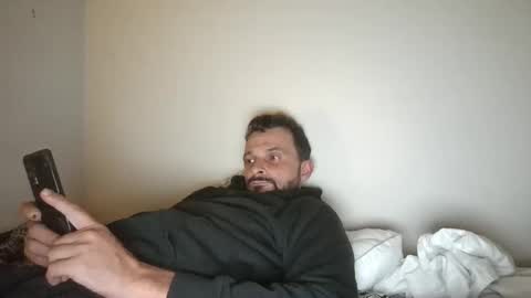 Snapshot of ansreramso chatting on November 21, 2025, 7:40 am Lower chakra online show from November 21, 2025, 7:40 am