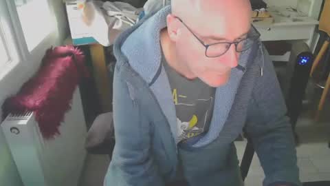 antares590 online show from March 12, 2025, 5:28 pm