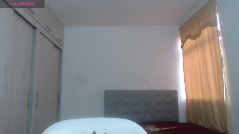 Snapshot of anthonela_queen chatting on October 5, 2025, 12:25 pm Anthonela Queen online show from October 5, 2025, 12:25 pm
