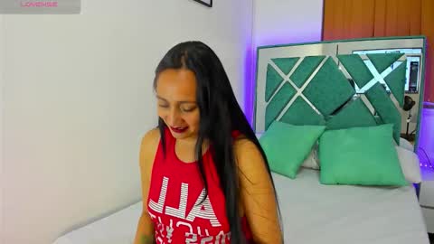 Antonella online show from September 29, 2025, 7:51 pm