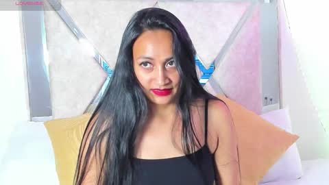 Antonella online show from November 22, 2025, 7:13 pm