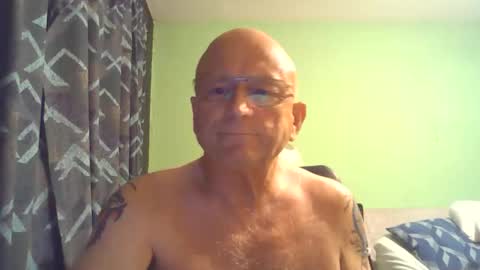 antmatt2025 online show from November 20, 2025, 6:07 pm