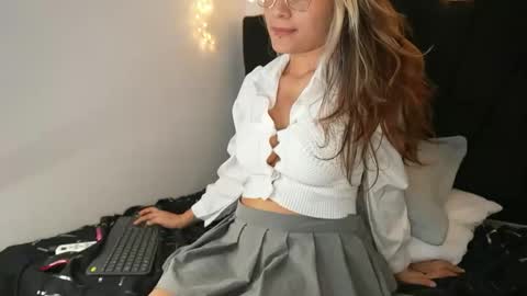 Snapshot of antofoxwbc chatting on June 5, 2026, 6:57 pm Anto online show from June 5, 2026, 6:57 pm