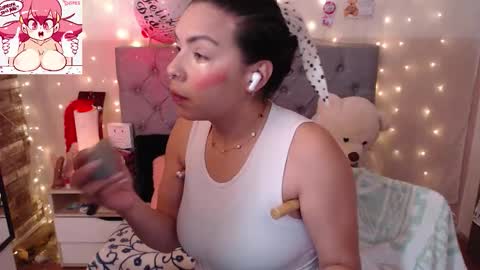 antolyh_c online show from September 11, 2025, 11:43 am