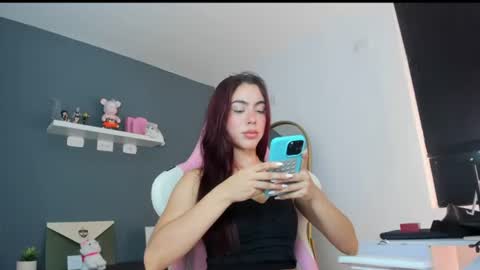 Antonella online show from June 22, 2026, 9:34 pm