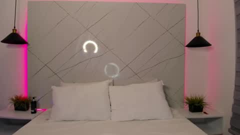 Antonella online show from February 28, 2025, 12:10 am