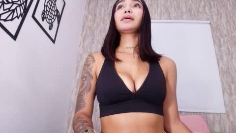 ANTONELLA online show from October 16, 2025, 3:07 am