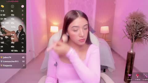 Snapshot of antonella_grayy chatting on April 25, 2026, 1:41 pm Antonella Grayy online show from April 25, 2026, 1:41 pm