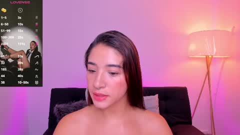 Snapshot of antonella_grayy chatting on June 25, 2026, 1:26 pm Antonella Grayy online show from June 25, 2026, 1:26 pm