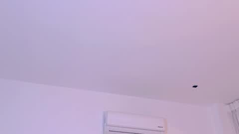 Antonella online show from June 3, 2026, 12:46 am