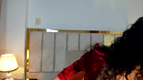 AntonellaHall  online show from September 20, 2025, 12:39 pm