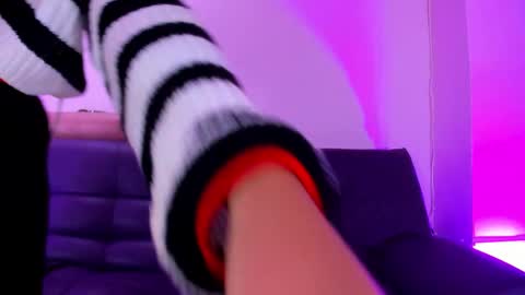 Antonellajohnston online show from October 2, 2025, 1:40 pm