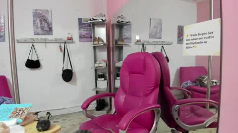 ANTONELLA online show from March 8, 2026, 11:14 am