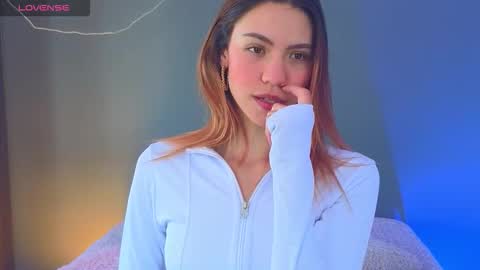 Antonella  online show from January 14, 2026, 1:06 pm