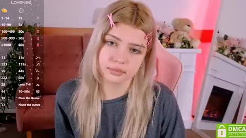 antonia_ferrero online show from January 11, 2026, 9:14 am