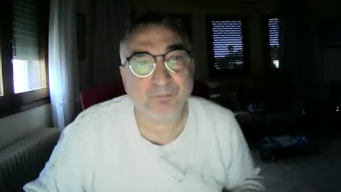 Antonio online show from January 3, 2025, 3:33 pm