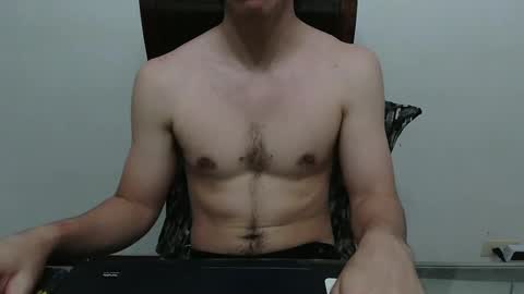 antonio_ricci online show from November 11, 2025, 11:38 pm