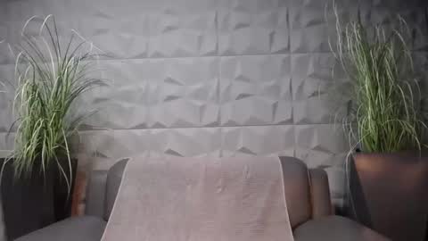 HI My name is Antonio online show from February 4, 2025, 11:16 pm