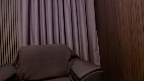 HI My name is Antonio online show from October 8, 2025, 7:00 pm