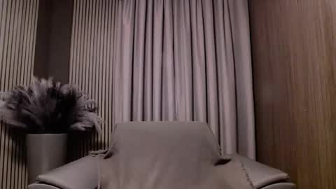 HI My name is Antonio online show from November 23, 2025, 8:08 pm