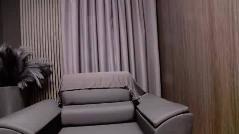 HI My name is Antonio online show from April 4, 2026, 6:49 pm