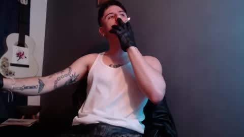 Snapshot of antonnello_ chatting on January 31, 2026, 10:41 pm antonnello_ online show from January 31, 2026, 10:41 pm