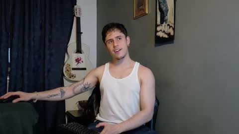 Snapshot of antonnello_ chatting on February 22, 2026, 4:13 am antonnello_ online show from February 22, 2026, 4:13 am