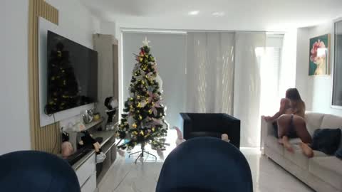 Snapshot of antotss chatting on December 28, 2024, 5:14 pm Maria Antonia online show from December 28, 2024, 5:14 pm