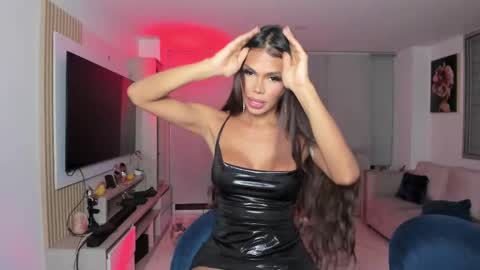 Snapshot of antotss chatting on September 18, 2025, 12:01 am Maria Antonia online show from September 18, 2025, 12:01 am