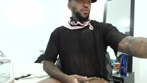 antwanblack11 online show from January 29, 2025, 12:33 am