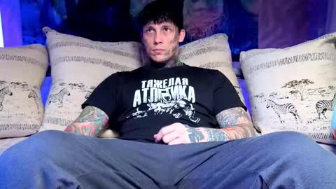 Tom online show from January 6, 2026, 5:22 am