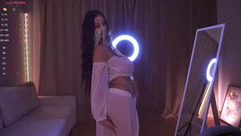  Sunday - start 0400 PM GMT -4 online show from October 27, 2025, 9:30 pm