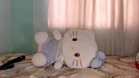 Any online show from January 22, 2025, 6:41 pm