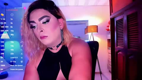 MissSophiaSpecter online show from December 1, 2024, 5:13 pm