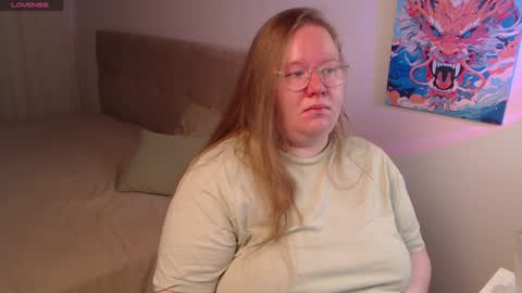 Anya Muna online show from February 4, 2025, 7:44 pm