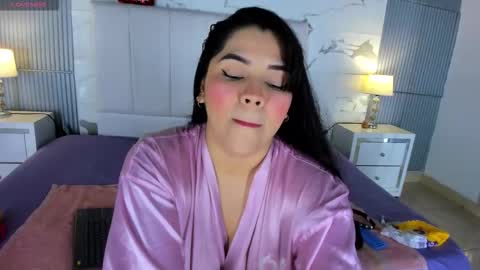 I am Anya online show from September 15, 2025, 12:16 pm